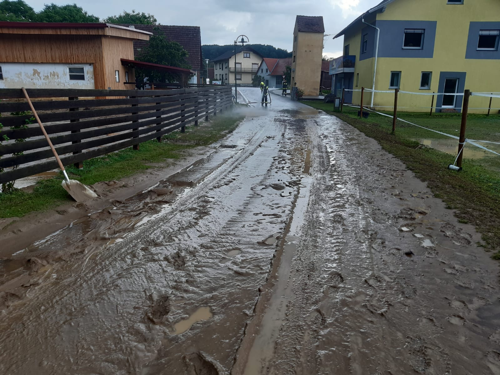 Starke Unwetter über St. Kind und Neustift